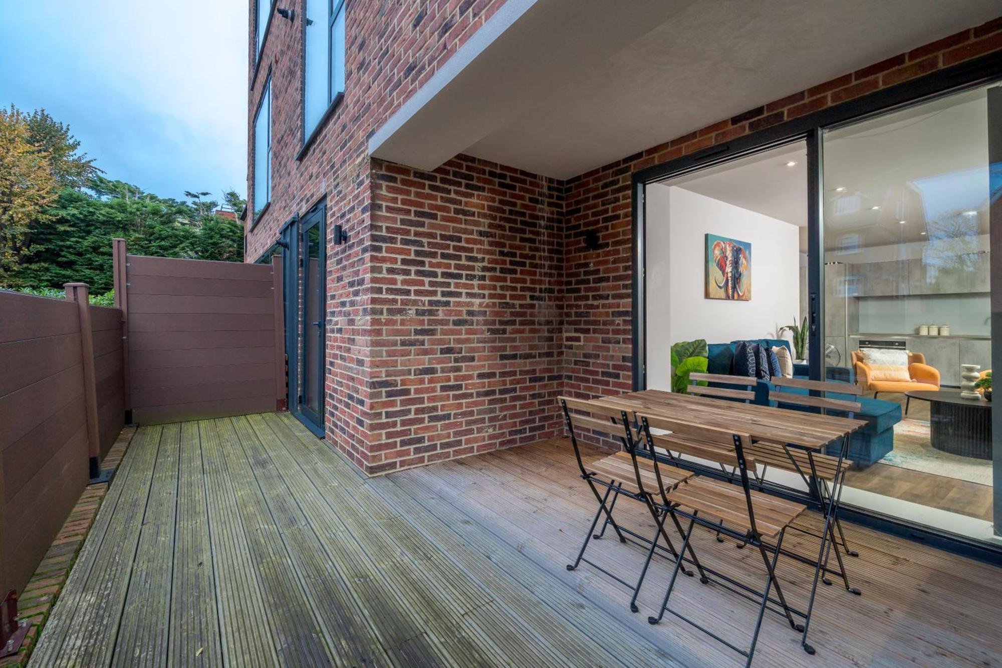 Boutique Lux London Apartments-Free Parking Totteridge Ngoại thất bức ảnh
