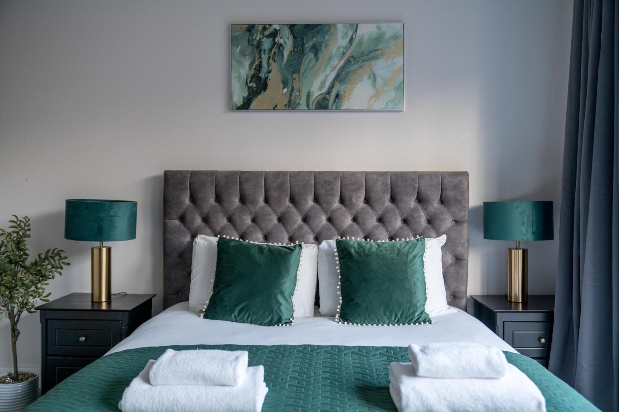 Boutique Lux London Apartments-Free Parking Totteridge Ngoại thất bức ảnh