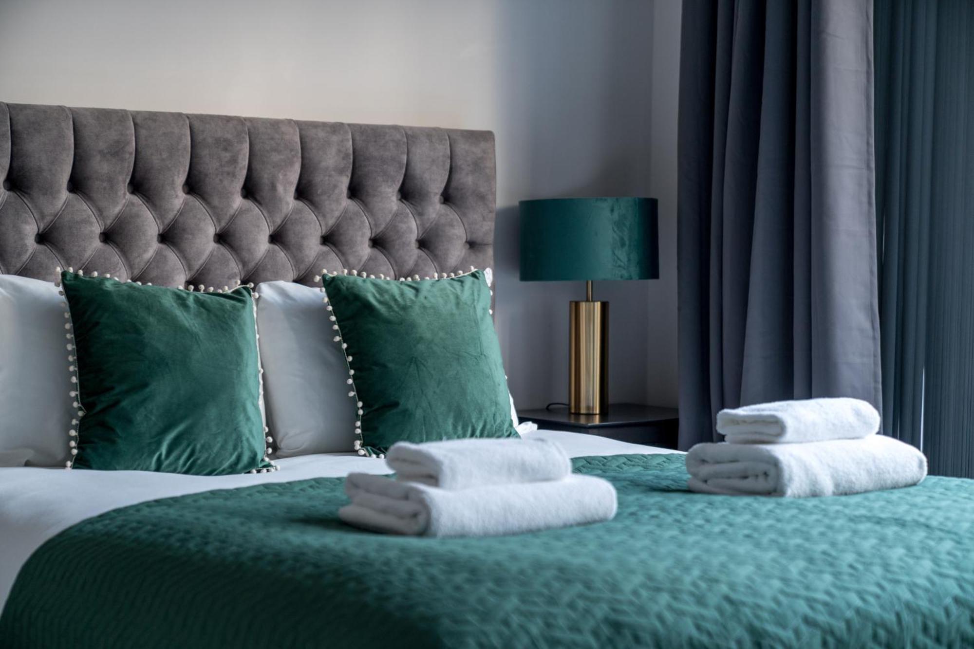 Boutique Lux London Apartments-Free Parking Totteridge Ngoại thất bức ảnh