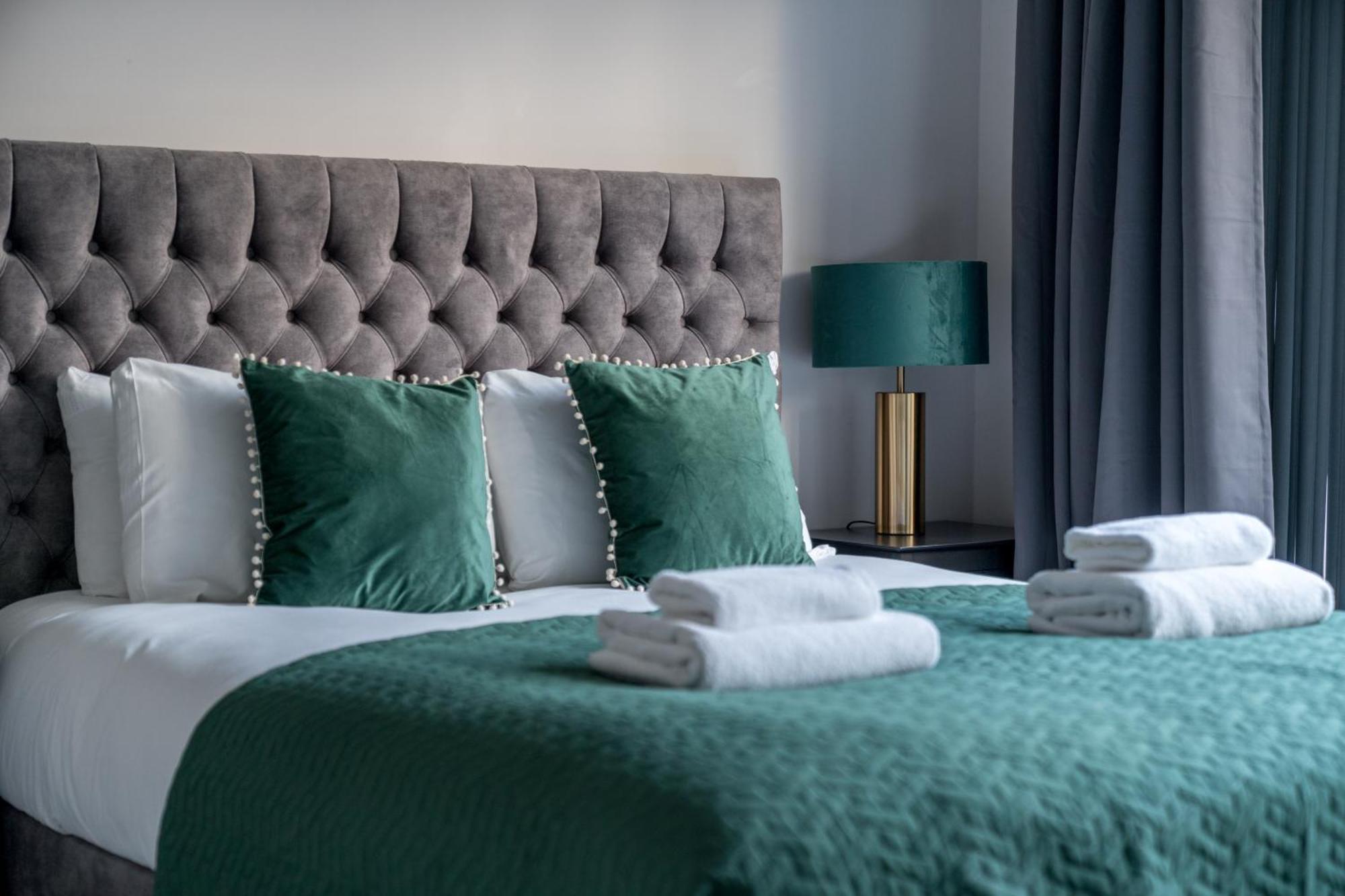 Boutique Lux London Apartments-Free Parking Totteridge Ngoại thất bức ảnh